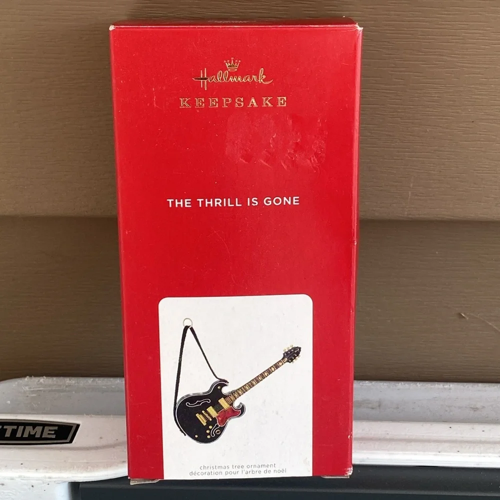 NIB 2021 Hallmark Keepsake The Thrill Is Gone Guitar Ornament